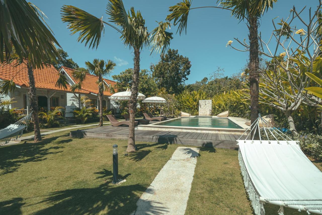 Cari Surf Camp & Studio'S อูลูวาตู ภายนอก รูปภาพ